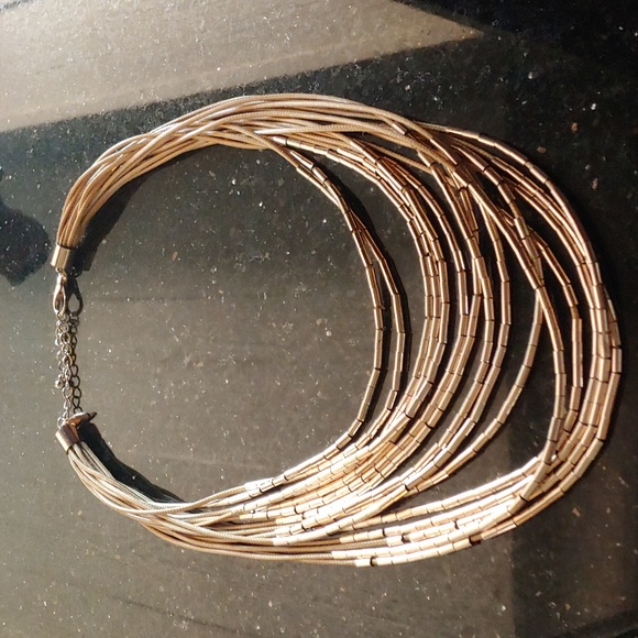 Fancy statement necklace. - Picture 4 of 4